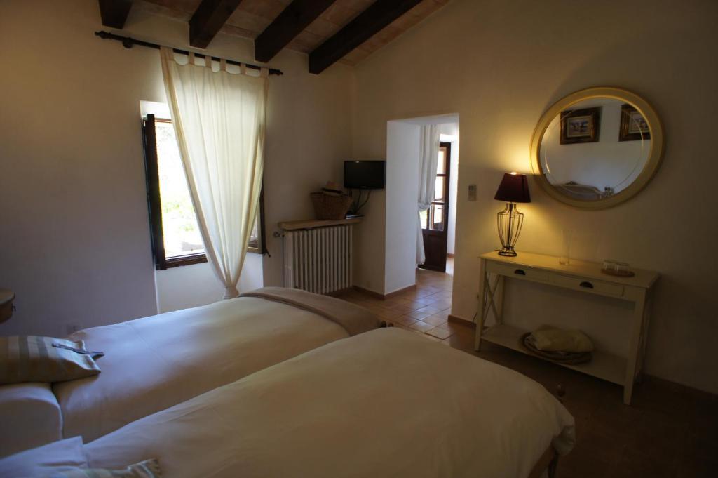Hotel El Encinar De Artá Pokoj fotografie